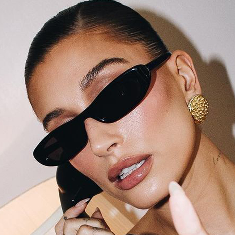 Vintage Fashion Female - Small Frame Oval Sunglasses Women Brand