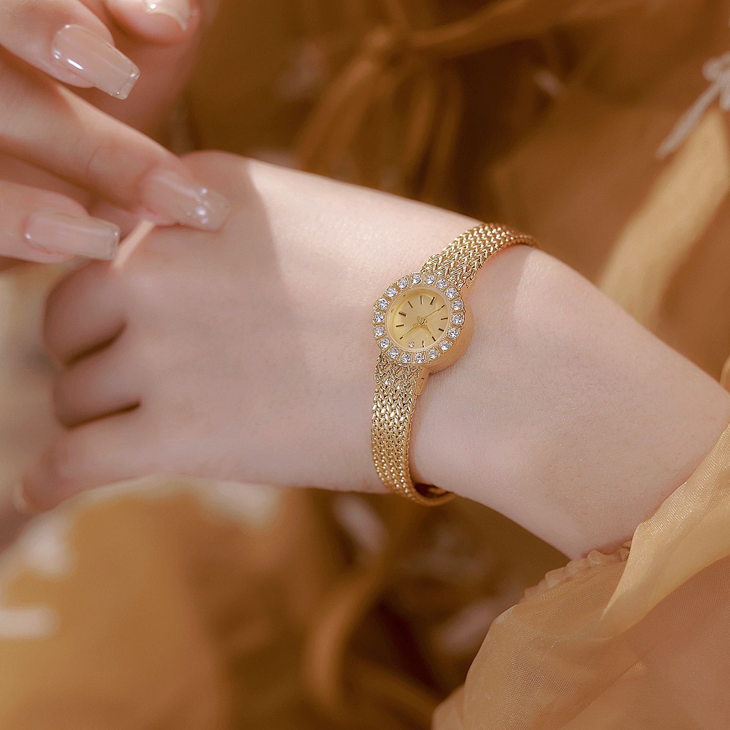 Vintage Fashion Watches - Vintage Women's Wristwatch Luxury Temperament Ladies'