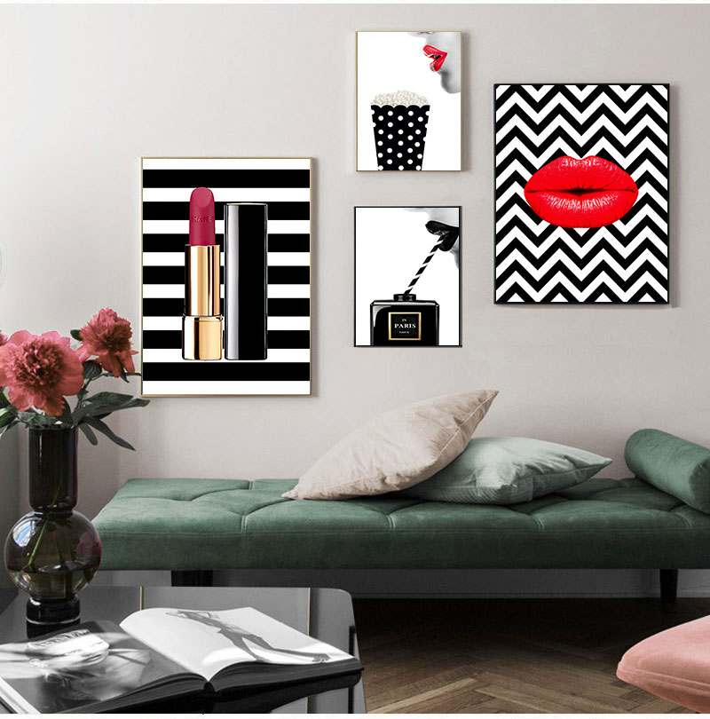 Posters Prints Vintage Canvas  - огляд і ціна Vintage Fashion Sketches