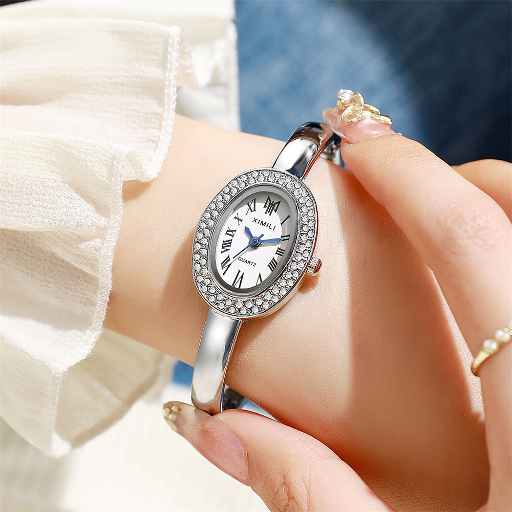 New Oval Women's Bracelet Watc - огляд і ціна Vintage Fashion Watches