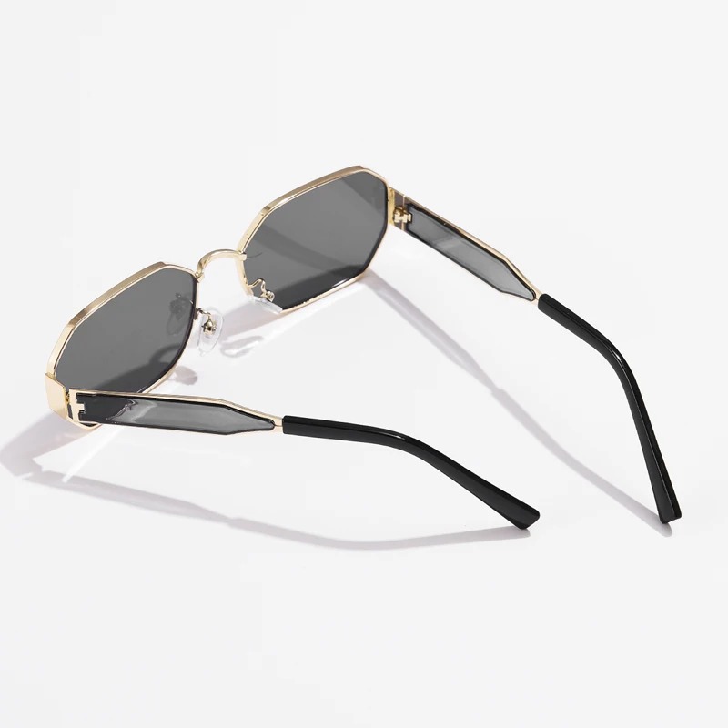 New Fashion Vintage Sunglasses - огляд і ціна Vintage Fashion Female