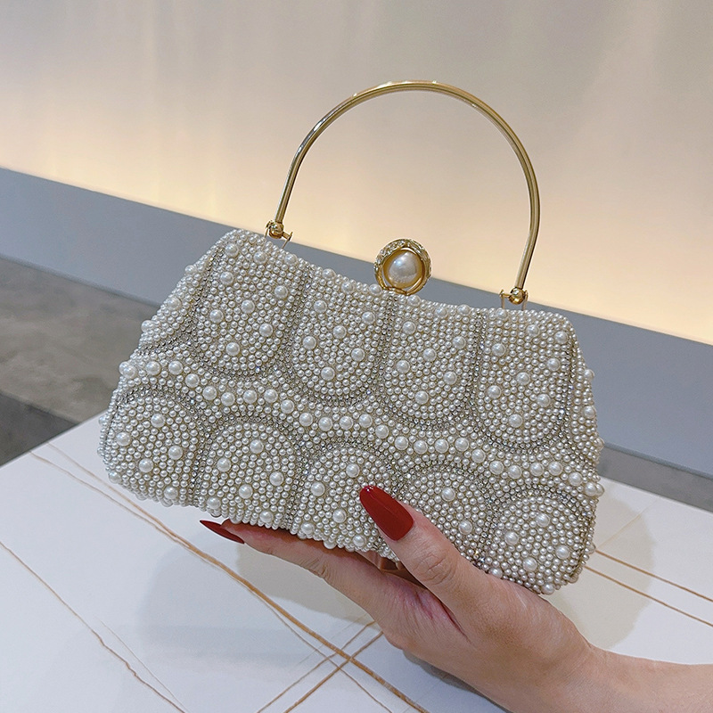 2025 Vintage Pearl Beaded Clut - огляд і ціна Vintage Fashion Events