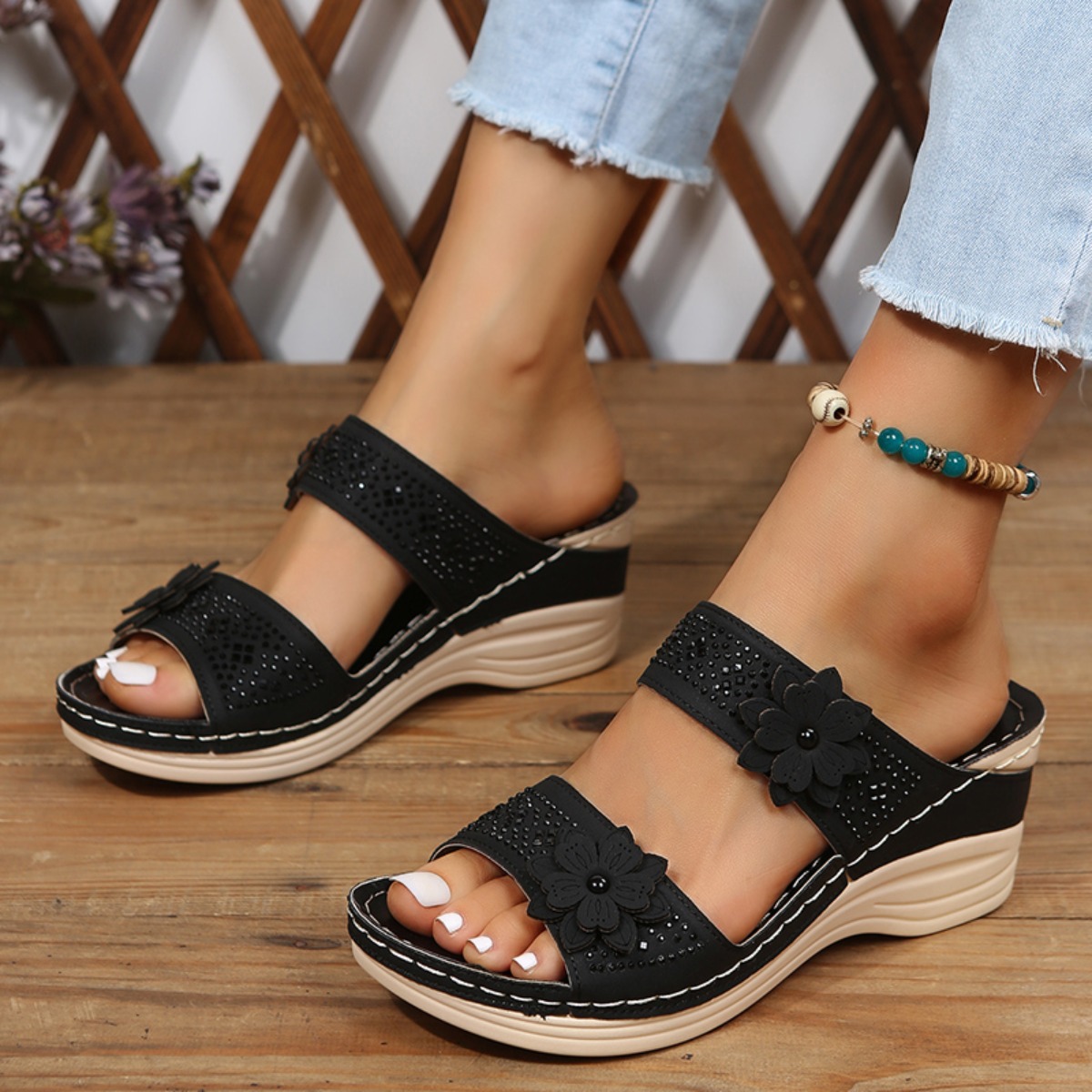 New Fashion Summer Women Wedge - огляд і ціна Vintage Fashion Female