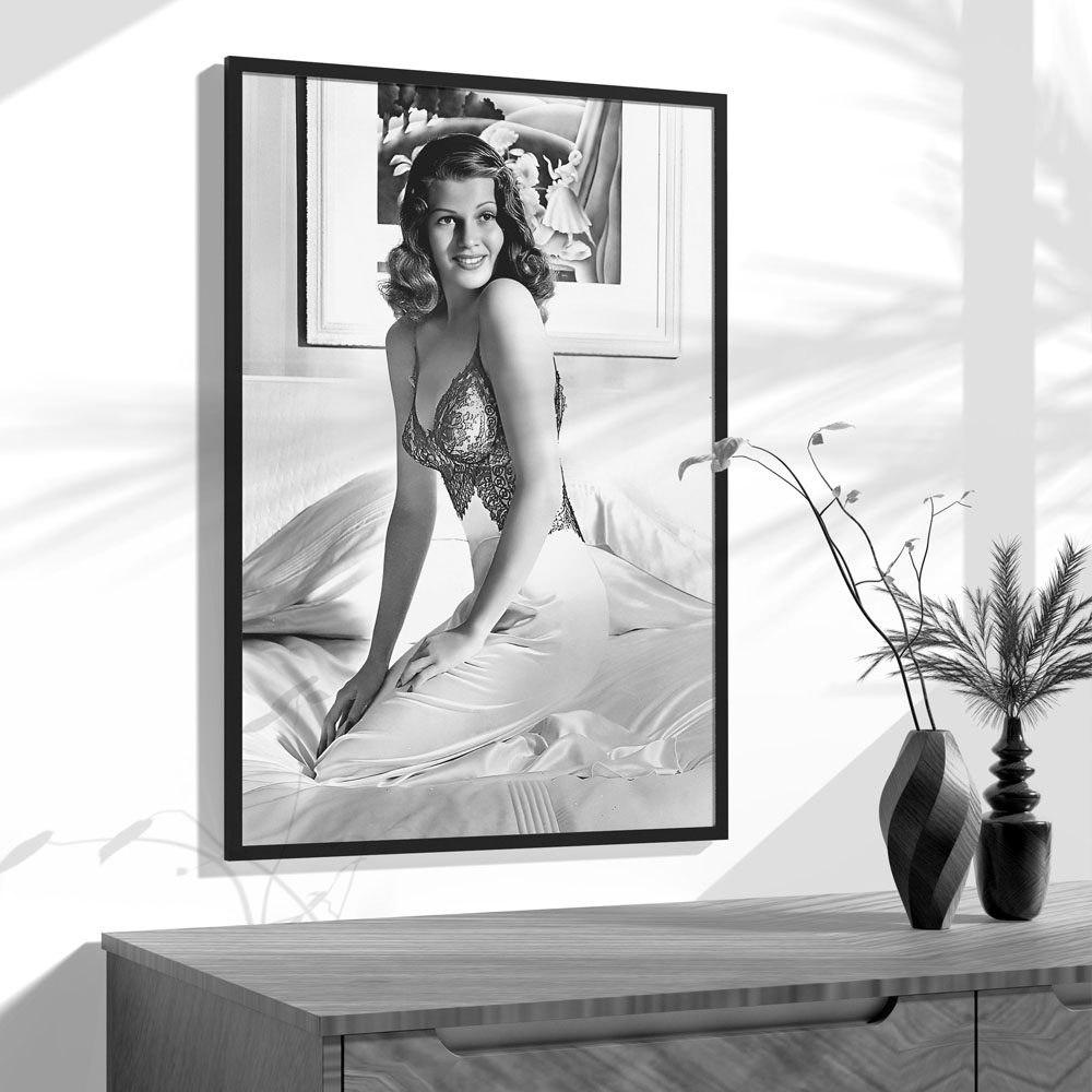 Rita Hayworth Poster,Black and - огляд і ціна Vintage Fashion Sketches