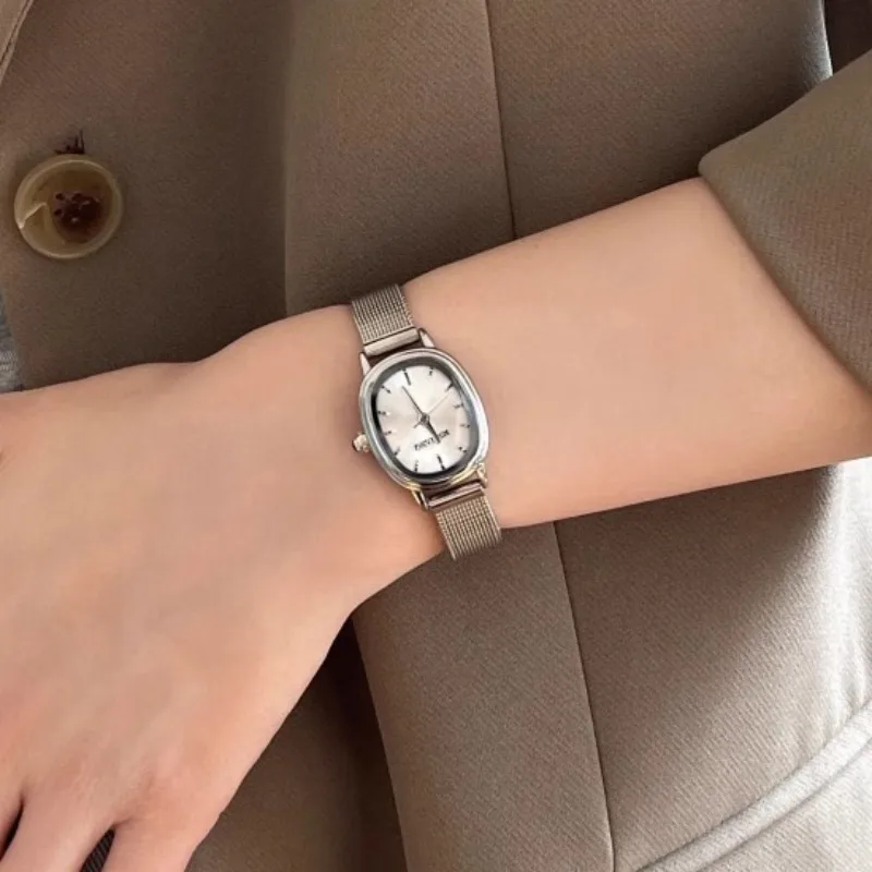 Small Oval Dial Green Watch Si - огляд і ціна Vintage Fashion Watches
