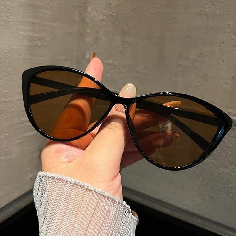 1Pc Retro Frame Cat Eye Sungla - огляд і ціна Vintage Fashion Girl